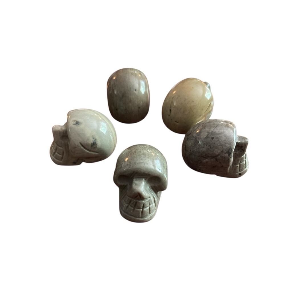 Natural stone crystal reikki skulls gothic whimsigoth magical Halloween decor